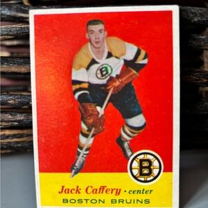 Vintage 1957-58 TOPPS Boston Bruins Center Jack Caffery Hocky Card